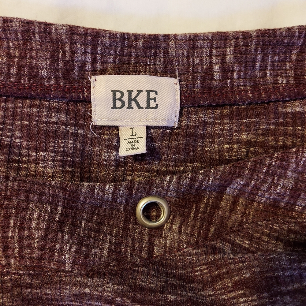 BKE Women's Maroon Boatneck Long Sleeve Top With Silver Grommet Details - Picture 3 of 7